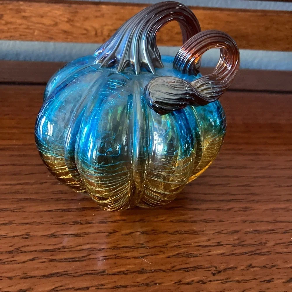 Art Glass Pumpkin Pier One hand blown Thanksgiving 5 1/2”